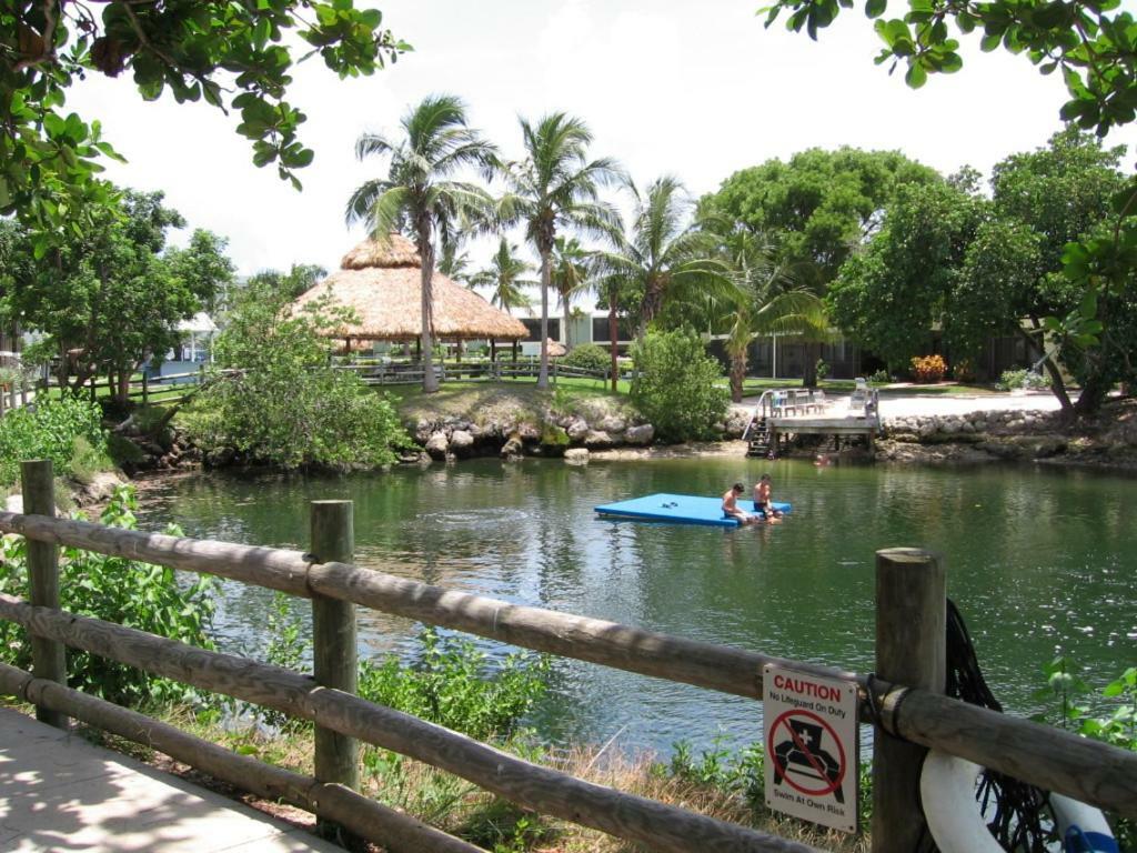 Licensed Mgr - Modern Oceanfront Condo! Beautiful Ocean Views! Beach Resort! 2 King Beds! Key Largo Exterior foto